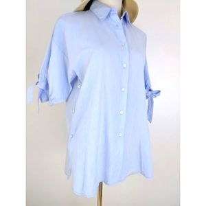 Gusto Blue Front Button Casual Top Size Small